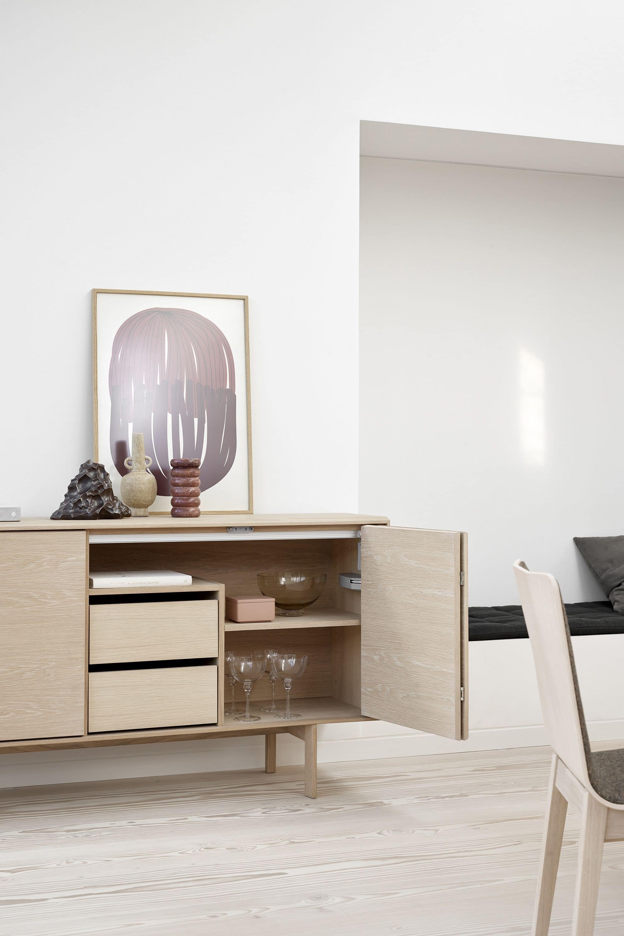 Detailfoto: Innenansicht Sideboard Farum 3